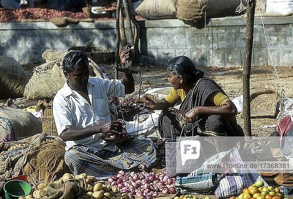 Weekly market at Perundurai near Erode in Tamil Nadu  India  Asia
