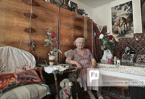 portrait of elderly lady in her home