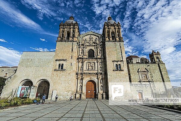 Kirche Santo Domingo de Guzmán  Oaxaca  Mexiko  Mittelamerika