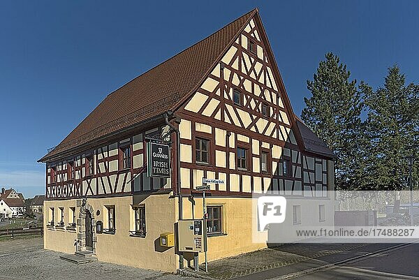 Historische Fachwerkhaus von 1727  Simonshofen  Mittelfranken  Bayern  Deutschland  Europa
