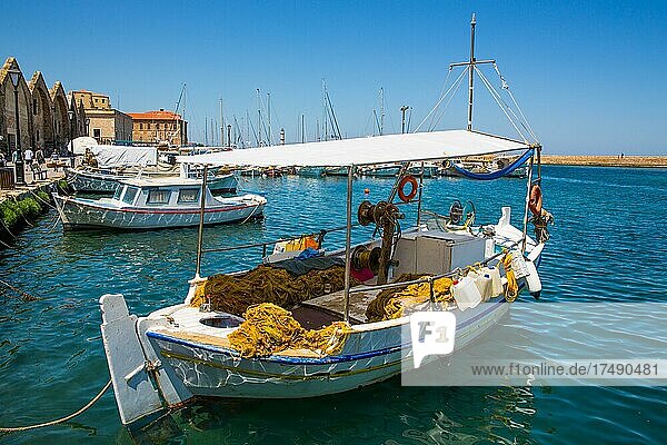 Fischerboote  Hafenstadt Chania  Kreta  Chania  Kreta  Griechenland  Europa