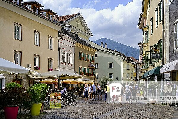 Altenmarktgasse  Altstadt  Brixen  Eisacktal  Südtirol  Italien  Europa