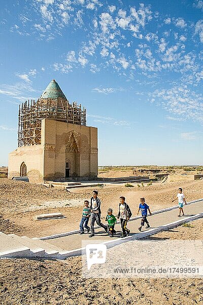 Mausoleum des Sultan Tekesch  Konya Urgench  Turkmenistan  Konya Urgench  Turkmenistan  Asien