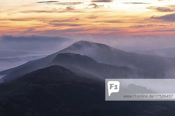 Losehill and The Great Ridge at sunrise shrouded with cloud inversion  Derbyshire  England  United Kingdom  Europe