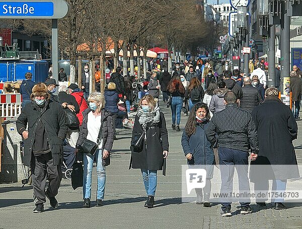 Street scene  shopping street  people with face masks  Wilmersdorfer Straße  Charlottenburg  Berlin  Germany  Europe