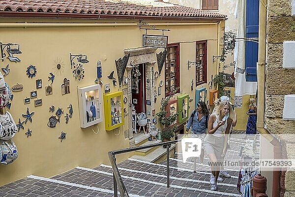 Souvenirgeschäft  Altstadtgasse  Topanas-Viertel  Chania  Kreta  Griechenland  Europa