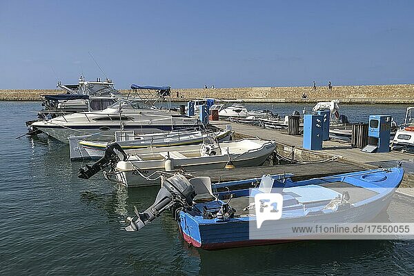 Fischerboote  Fischereihafen  Chania  Kreta  Griechenland  Europa