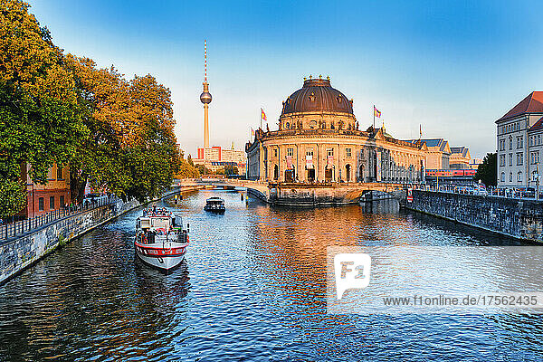 Bode Museum at sunset  Museum Island  UNESCO World Heritage Site  Berlin Mitte district  Berlin  Germany  Europe