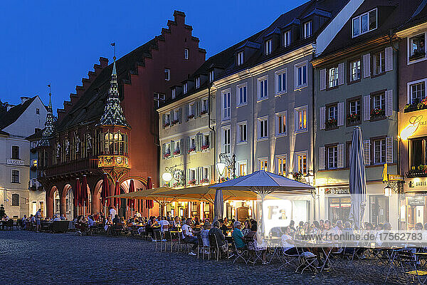 Restaurants at Kaufhaus Hall on Munsterplatz Square  Freiburg  Black Forest  Baden-Wurttemberg  Germany  Europe