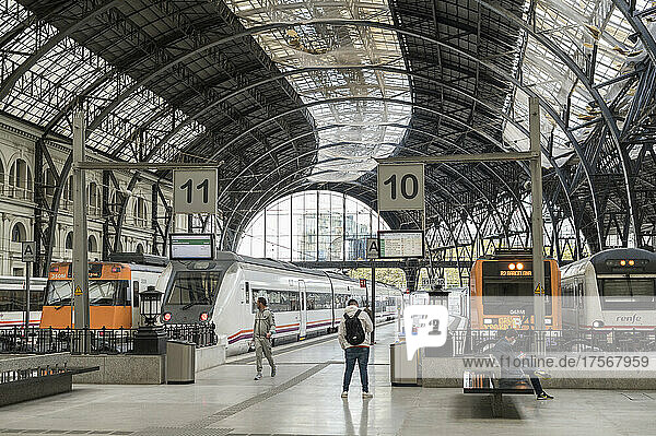 Interior of France Railway Station (Estacion de Francia)  Barcelona  Catalonia  Spain  Europe