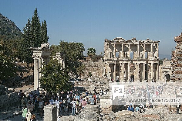 Ruins of Ephesus  ancient excavation site  Celsus Library  Turkey  Asia