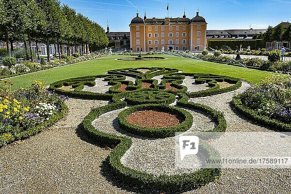 Schlossgarten  Französischer Barockgarten  am Schloss Schwetzingen  Baden-Württemberg  Deutschland  Europa