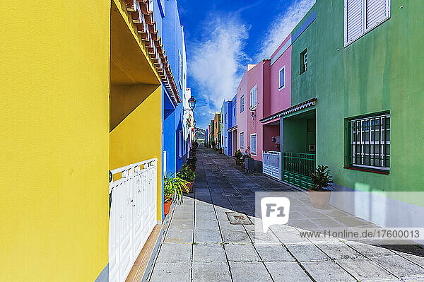 Multi colored houses on sunny day at La Palma  Santa Cruz  Canary Islands  Spain
