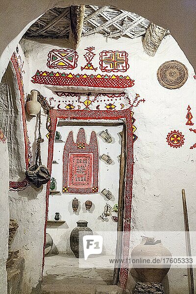 Ein Berberhaus innerhalb der alten Mauern der Lehmstadt in der Oase von Ghadames  Libyen  Afrika
