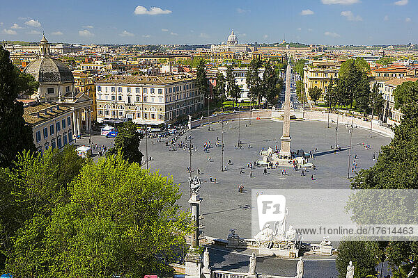 Piazza del Popolo und ägyptischer Obelisk; Rom  Italien