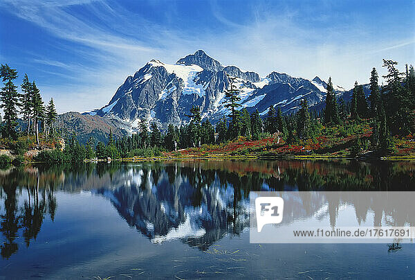 Mount Shuksan und Picture Lake Mount Baker National Forest Washington  USA