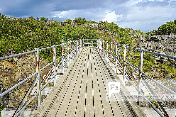 Wooden footbridge over Hvita River in summer; Borgarnes  Western Region  Iceland