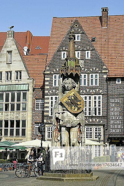Roland Statue  Marketplace  Bremen  Germany  Europe
