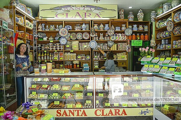 Süßwaren und Keramik  Geschäft  Santa Clara  Puebla  Mexiko  Mittelamerika