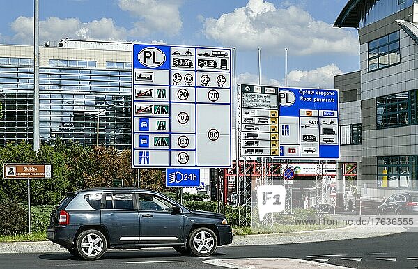 Ortseingang  Verkehrsschilder  Verkehrsregeln  Slubice  Polen  Europa
