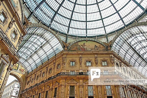 Galleria Vittoria Emanuele II in Milan  Italy
