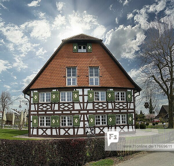 Hausfassade  Historisches Fachwerkhaus  Bauernhaus in Seefeld am Bodensee  Uhldingen-Mühlhofen  Baden-Württemberg  Deutschland  Europa