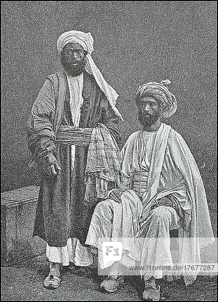 Männer aus Afghanistan  19. Jahrhundert  Foto von 1880  Historisch  digital restaurierte Reproduktion einer Vorlage aus dem 19. Jahrhundert  genaues Datum unbekannt