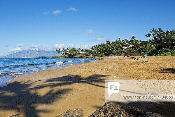 Sunlight over the golden sand of Polo Beach; Wailea  Maui  Hawaii  United States of America