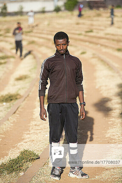 Jeden Tag trainieren angehende Athleten im Amphitheater am Meskel-Platz im Zentrum von Addis Abeba; Addis Abeba  Äthiopien