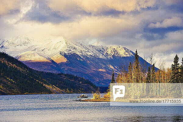 Kathleen-See und Berge  Kluane-Nationalpark und -Reservat von Kanada  Yukon