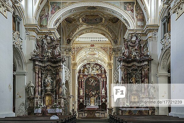 Basilika St. Lorenz  Benediktinerabtei  Altarraum  Innenansicht  Kempten  Allgäu  Bayern  Deutschland  Europa