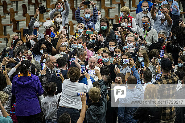 Pope Francis meets with worshippers upon arrival for a limited public audience during the COVID-19 pandemic  Vatican  Rome  Lazio  Italy  Europe