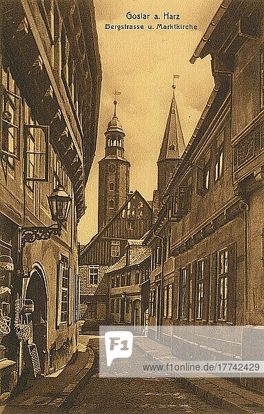 Bergstraße und Marktkirche von Goslar  Niedersachsen  Deutschland  Ansicht von ca 1910  digitale Reproduktion einer gemeinfreien Postkarte  Europa