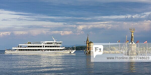 Excursion steamer enters the harbour  Imperia  Constance  Lake Constance  Baden-Württemberg  Germany  Europe