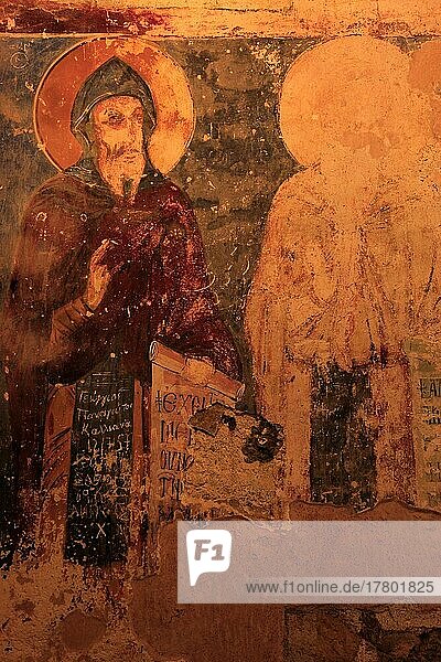 Ehemalige Klosterkirche von Antifonitis  12. Jh. innen  Fresken und Wandmalerei  Nordzypern