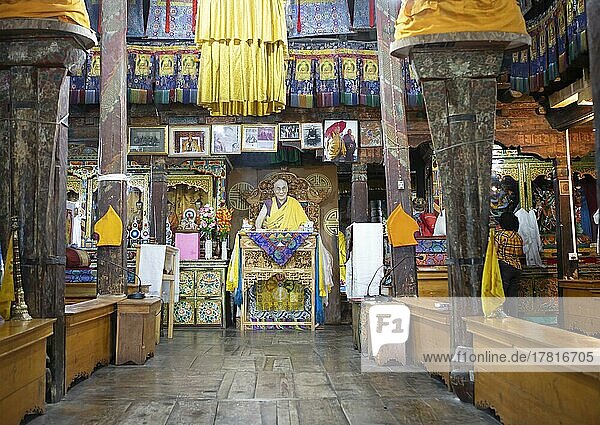 Gebetshalle  Thiksey oder Thikse Gompa  Ladakh  Indien  Asien