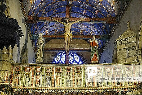 Enclos paroissial  rood screen with apostles and crucified Christ  Saint-Yves church  La Roche-Maurice  Finistere department  Brittany region  France  Europe