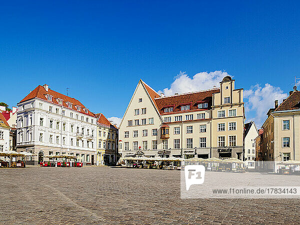 Raekoja plats  Old Town Market Square  UNESCO World Heritage Site  Tallinn  Estonia  Europe