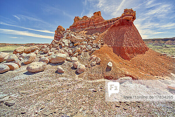 Formation westlich von Pintado Point  genannt Pintado's Castle  im Petrified Forest National Park  Arizona  Vereinigte Staaten von Amerika  Nordamerika