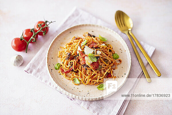Spaghetti Puttanesca with homemade pasta (vegetarian)
