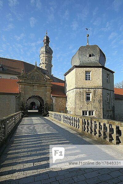 Eingang zum barocken Schloss in Weikersheim  Baden-Württemberg  Deutschland  Europa