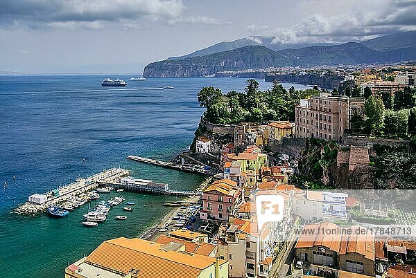 Ortsteil am Fischerhafen Marina Grande  Sorrent  Golf von Neapel  Kampanien  Süditalien  Italien  Europa