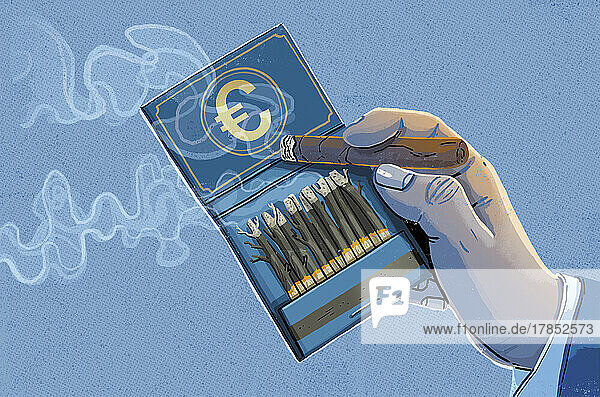 Hand mit brennender Zigarre und Euro-Streichholzbriefchen mit Baumstreichhölzern