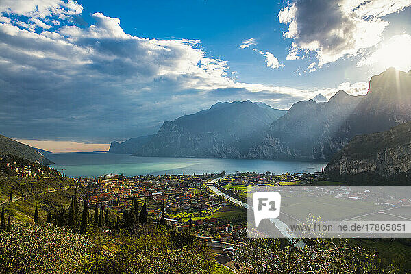 scenic view of Lago di Garda in Italy