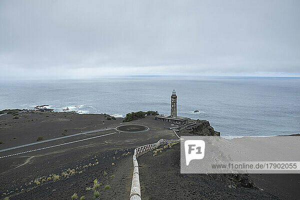 Portugal  Azoren  Leuchtturm von Ponta dos Capelinhos
