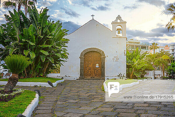 Kirche San Anselmo  Puerto de la Cruz  Teneriffa  Kanarische Inseln  Spanien  Atlantik  Europa
