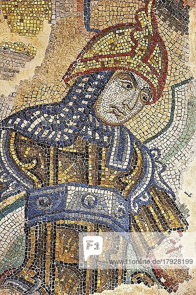 Mosaik von Soldaten  die Kinder töten  aus dem 14. Jahrhundert Schlachtung der Unschuldigen von der Ostwand des Ante-Baptisteriums. Markus-Basilika  Venedig  Venetien Italien