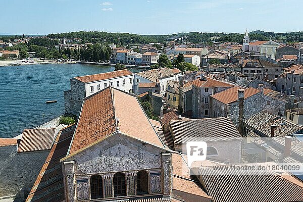 Euphrasius-Basilika und Altstadt  Porec  Istrien  Kroatien  Europa