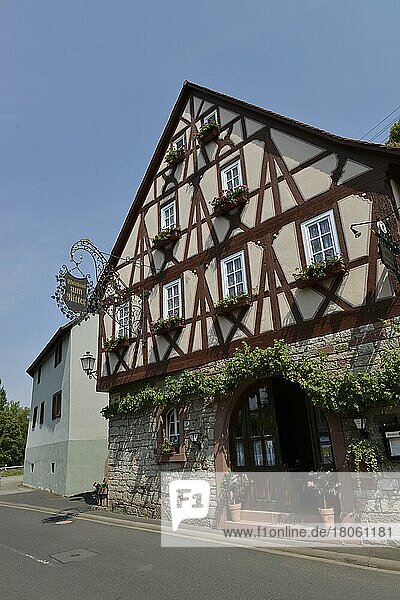 Weinhaus Zum Ritter  Homburg am Main  Bayern  Deutschland  Europa