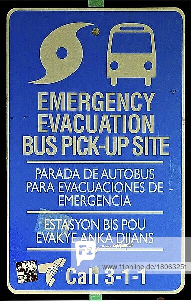 Hinweis für Evakuation bei Hurrikans/ warning sign to Emergency Evacuation- hurricane  Florida  Florida  USA  Nordamerika